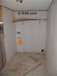 laundry room before renovation